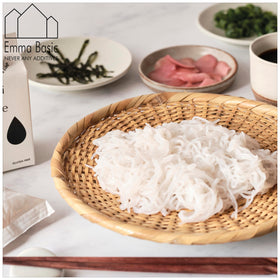 Rinsed Emma Basic Konjac noodles prepared for stir-fry or ramen.