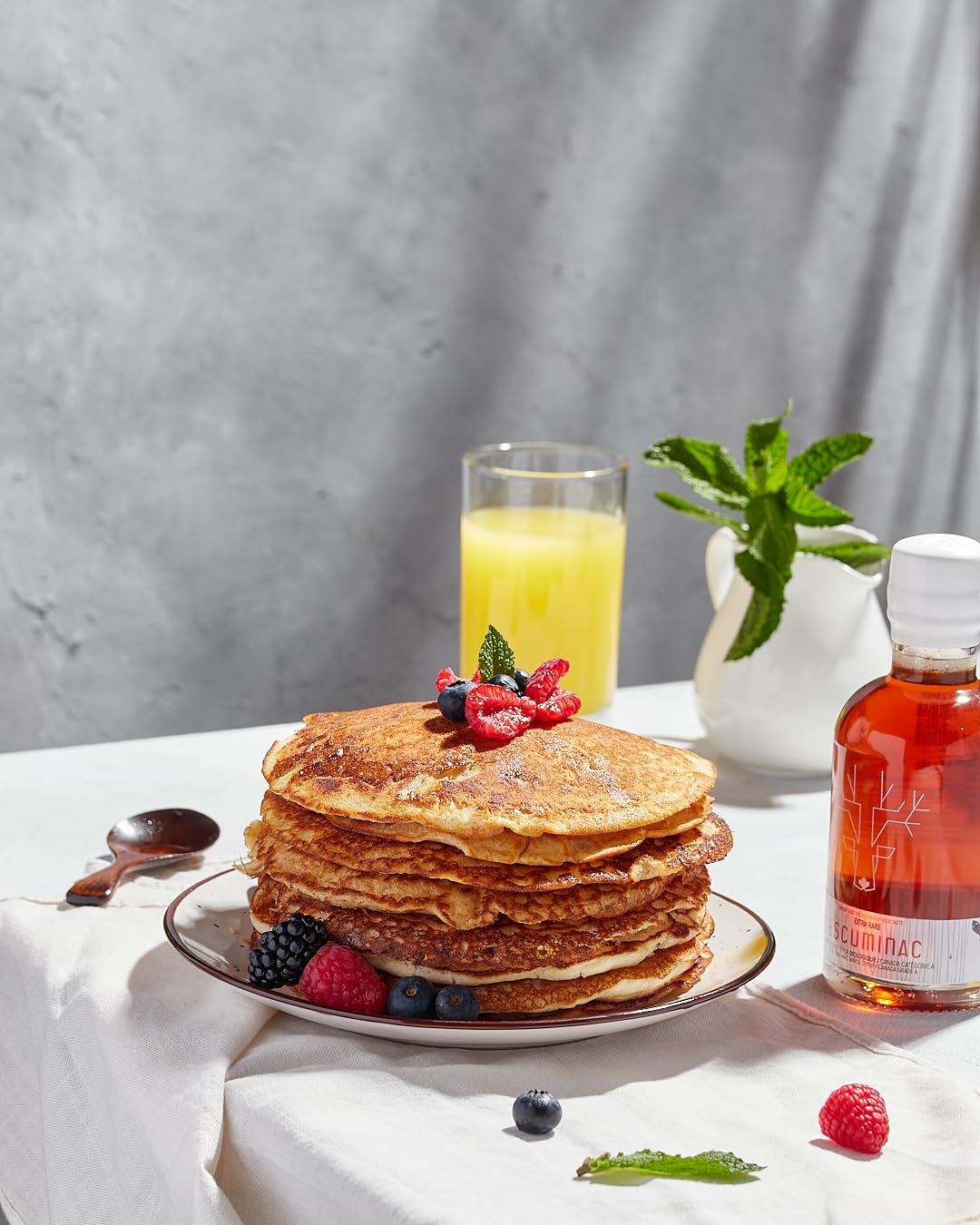 Escuminac maple syrup amber gift packaging, ready for party favors or special gifts.