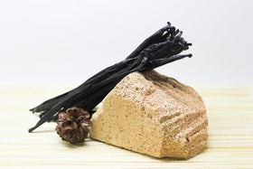 Essence Grade B vanilla beans with robust flavor suitable for baking.