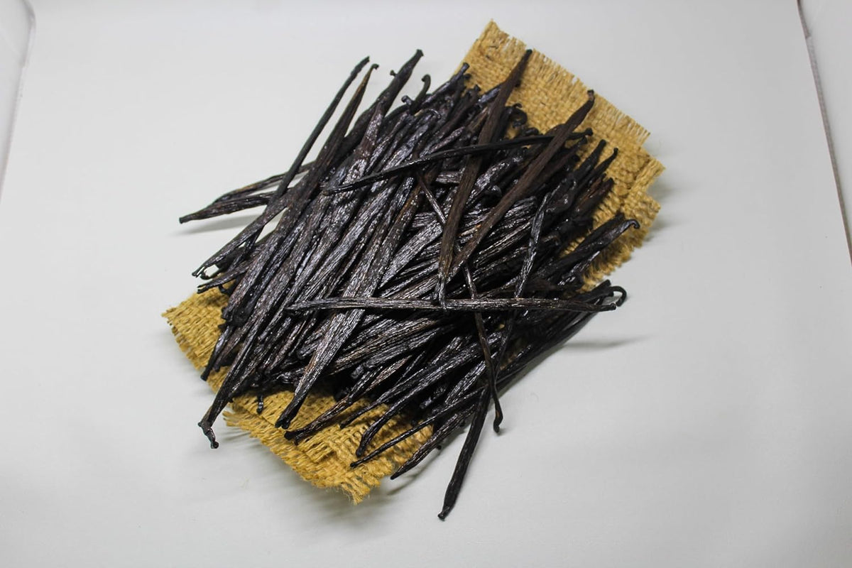 ESSENCE VANILLA BEANS Grade A++ from Papua, ideal for fresh vanilla extraction