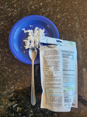 Essenzefruits Coconut Milk Powder serving ideas for coffee and baking.