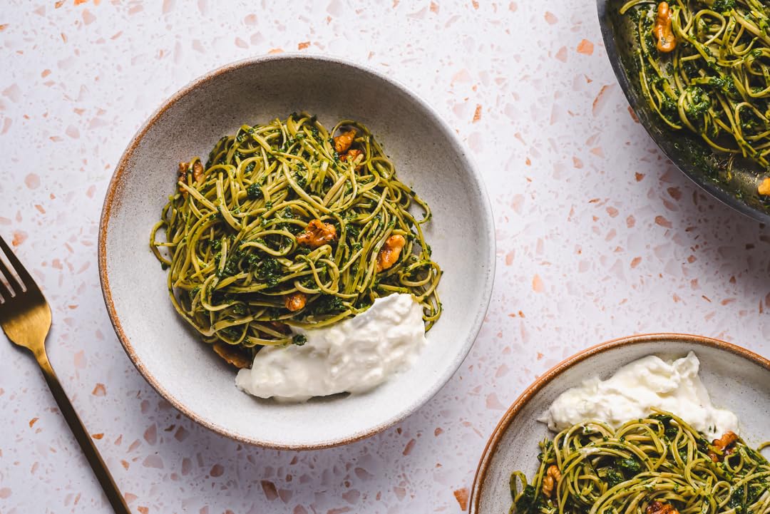 Explore Cuisine Edamame Spaghetti vegan-friendly plant-based pasta in market-ready package.