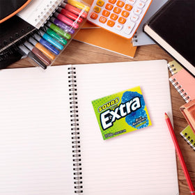 Extra Sour Blue Raspberry gum after-meal breath refresher.