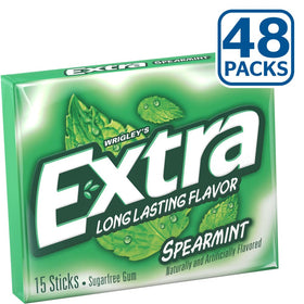 Close-up of Extra spearmint gum packs showing long-lasting flavor.