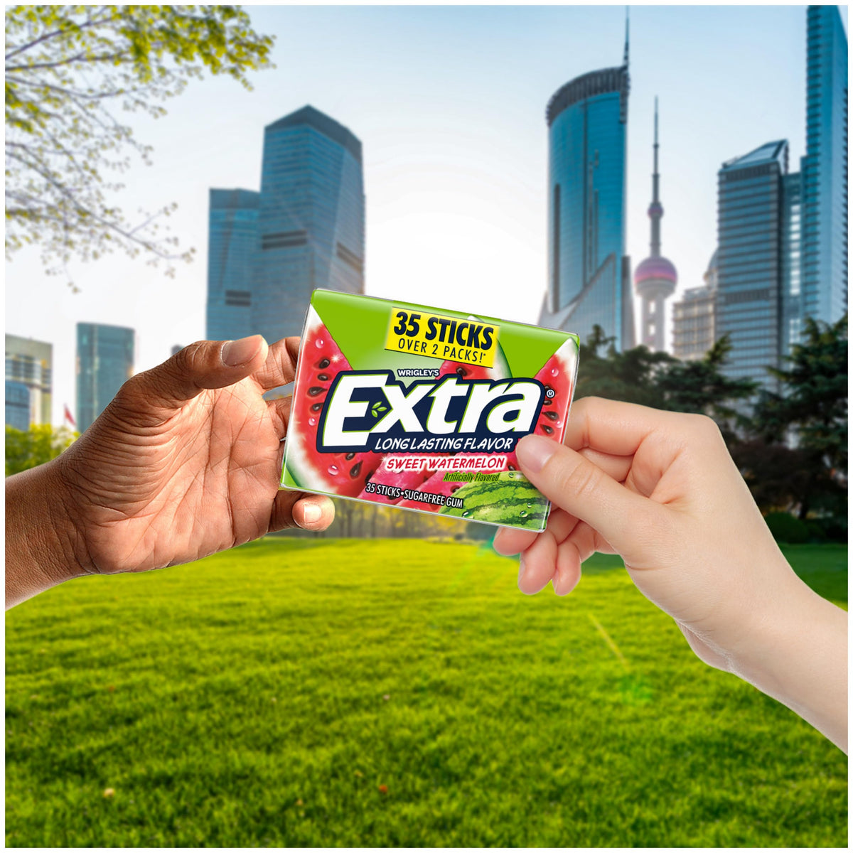 Extra Watermelon gum pack image emphasizing portable breath-freshening anywhere