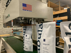 Fabula Dark Roast freshly roasted seal indicating peak flavor