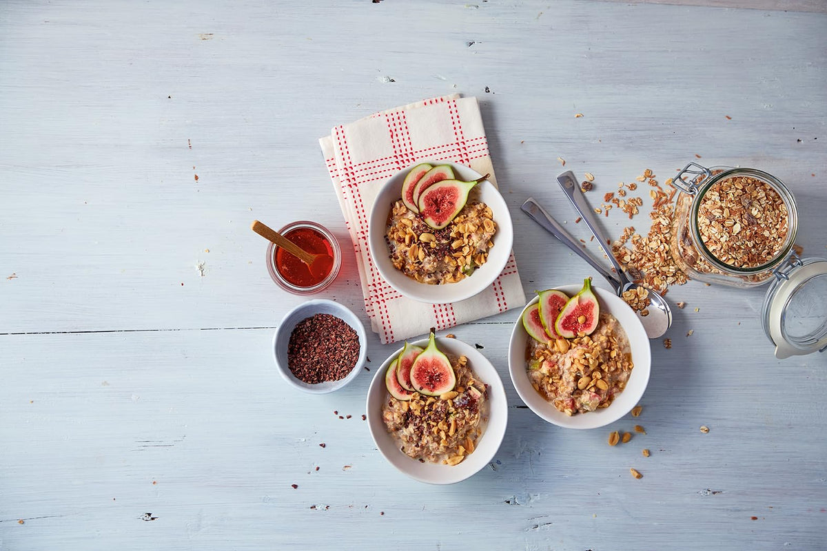 Familia no-sugar-added label communicates clean ingredients for health-minded mornings.