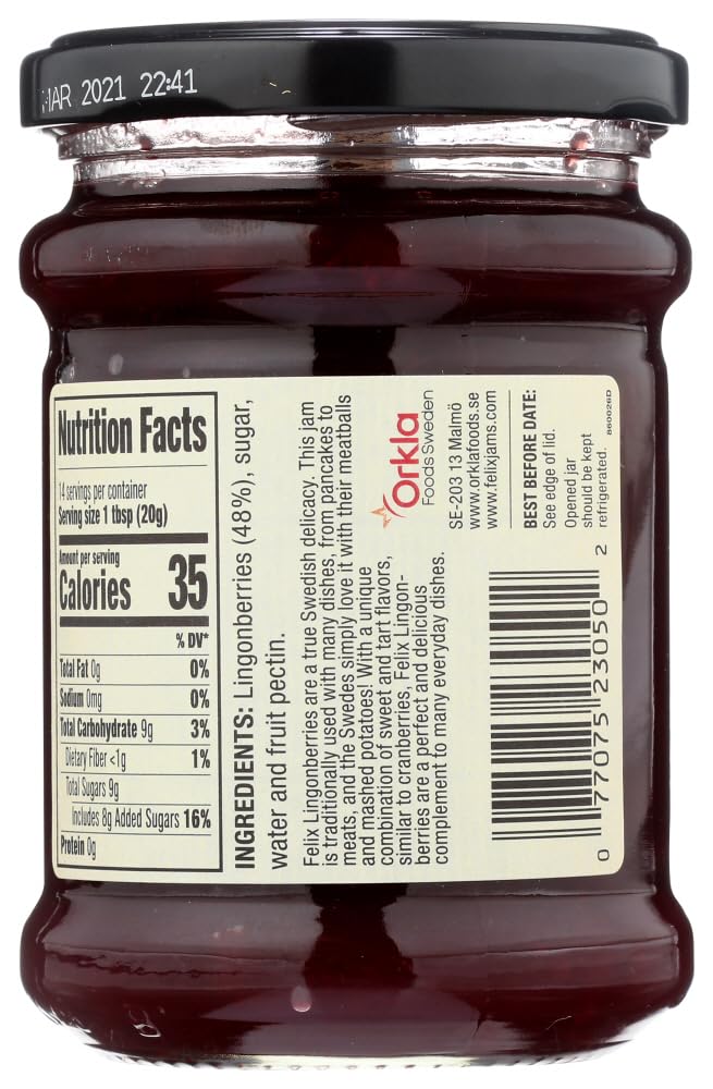 Felix Lingonberries pack-2 open-jar serving for toppings or baking.