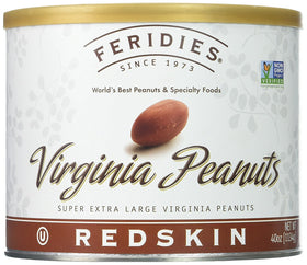 Close-up of FERIDIES Redskin Virginia peanuts roasted to highlight bold flavor.