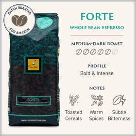 Filicori Zecchini dark roast beans in pour-ready shot highlighting bold body.