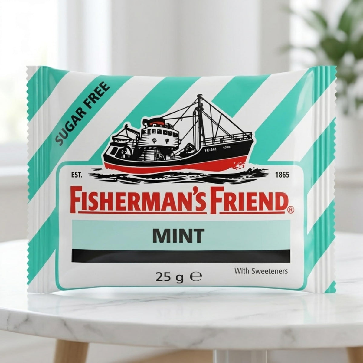 Fisherman's Friend mint lozenges breath-refreshing effect.