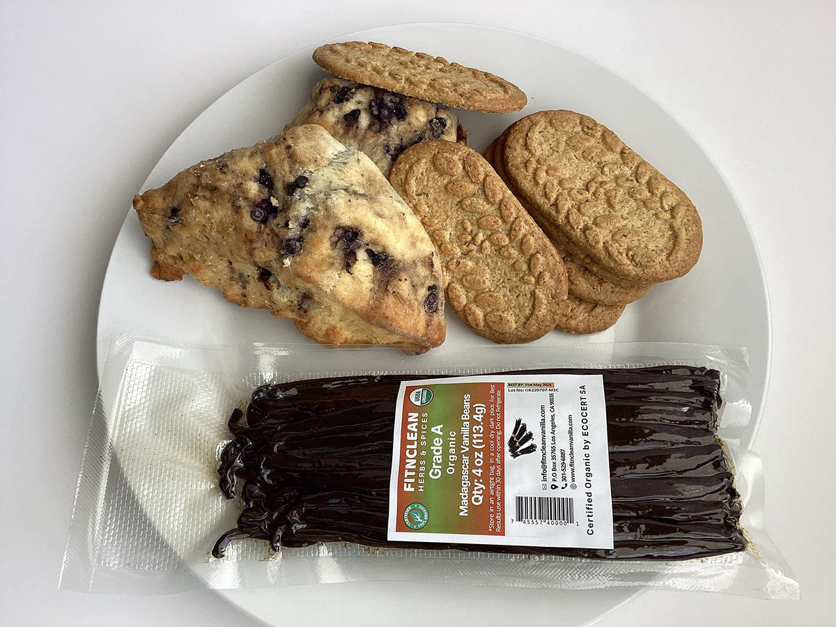 FITNCLEAN vanilla beans in BPA-free vacuum sealed packaging.