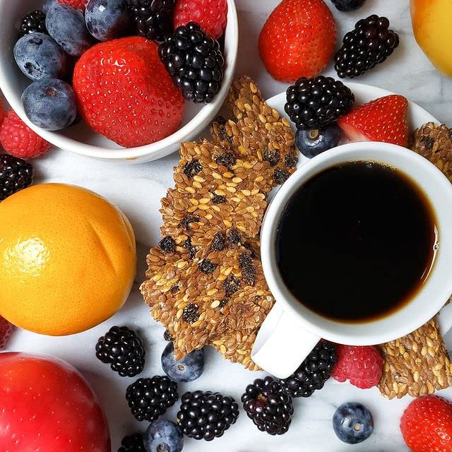 Flackers serving idea with toppings for a balanced snack