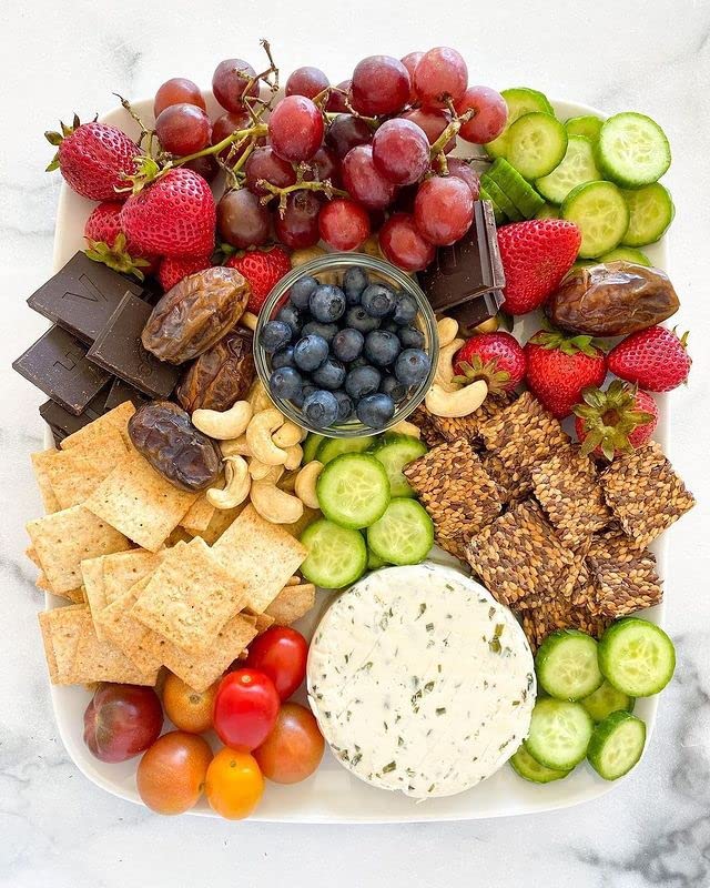 Flackers vegan and non-GMO ingredients on pack