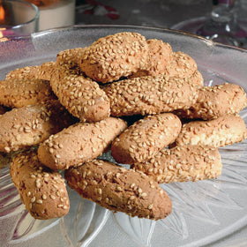 Flora Sicilian-Style sesame cookies crunch close-up highlights nutty aroma and gourmet texture.