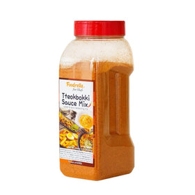 Foodrella Tteokbokki sauce bottle pour for quick Korean meals.