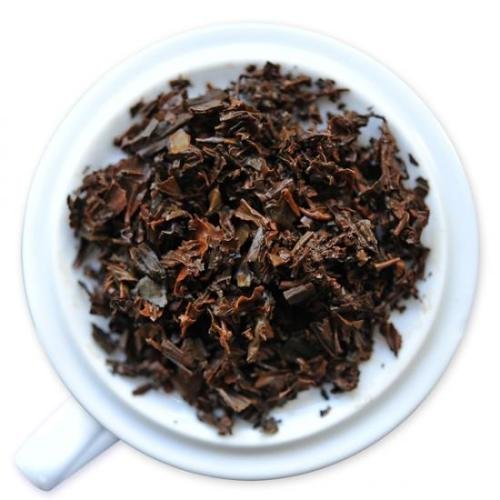 Fortnum & Mason Royal Blend cup steeping; aromatic brew ready in minutes.