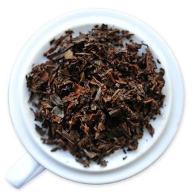 Fortnum & Mason Royal Blend cup steeping; aromatic brew ready in minutes.