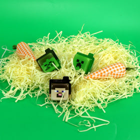Frankford Minecraft egg packaging showing sealed freshness and candy inside.