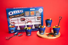 Frankford OREO Dirt Cake Kit shovel spoons make fun serving and scooping