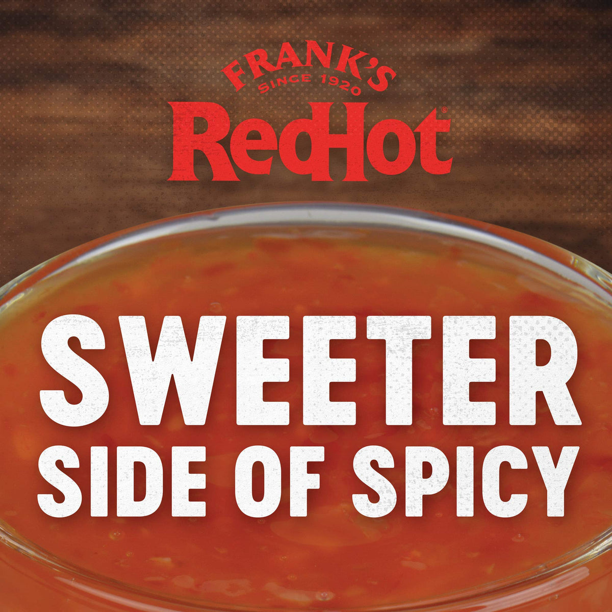 Franks RedHot Sweet Chili Sauce glaze on a Hawaiian pizza