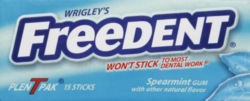 Freedent Plen-T Spearmint gum pack, 15-count, ideal for on-the-go freshness.