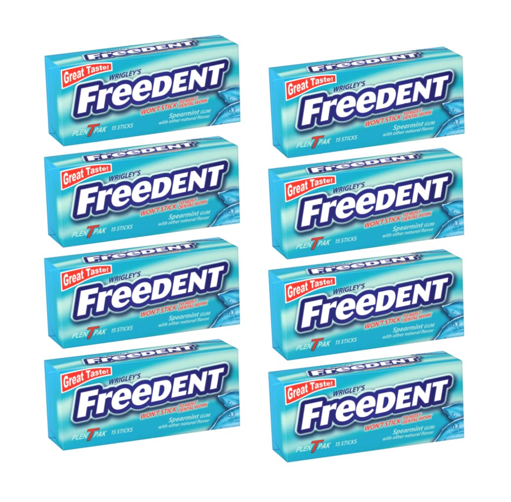 Freedent Spearmint gum pack of eight ready for quick fresh breath.