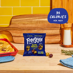 Freestyle Snacks liquid-free pouch inside, easy access without spills.
