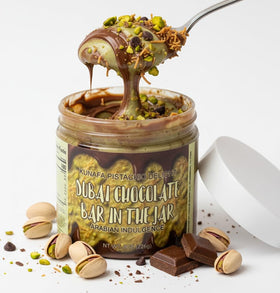 Freeze Munch Dubai Chocolate Jar kunafa crunch texture adds depth to every bite.
