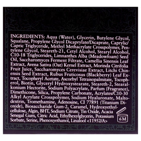 Fresh Black Tea Age Delay Eye Cream texture close-up demonstrates light consistency