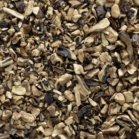 Frontier Co-op comfrey root close-up of cut and sifted roots for versatile herb blends.
