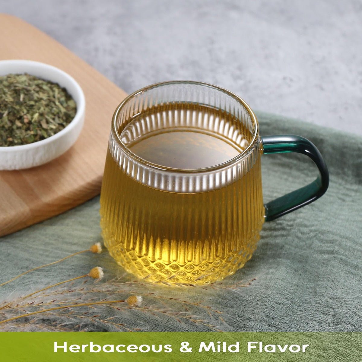 FullChea fig leaves iced tea offers a refreshing afternoon option.