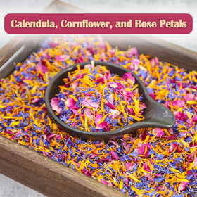 FullChea dried rose petals; elegant edible garnish with subtle fragrance for desserts.