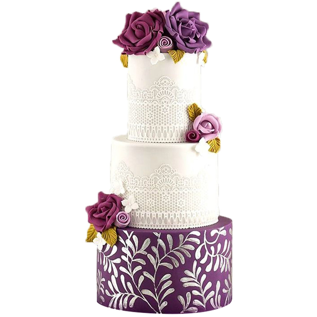 Funshowcase cut-to-fit lace border applied to fondant for tailored detail
