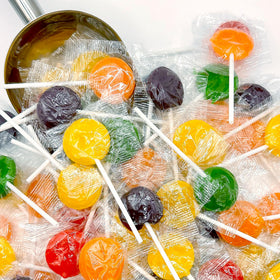 Fusion Sweets Lollipops Cherry flavor perfect for kids' parties.