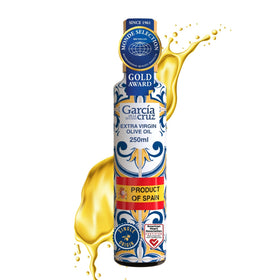 García de la Cruz 1872 replica bottle preserves flavor and blocks light