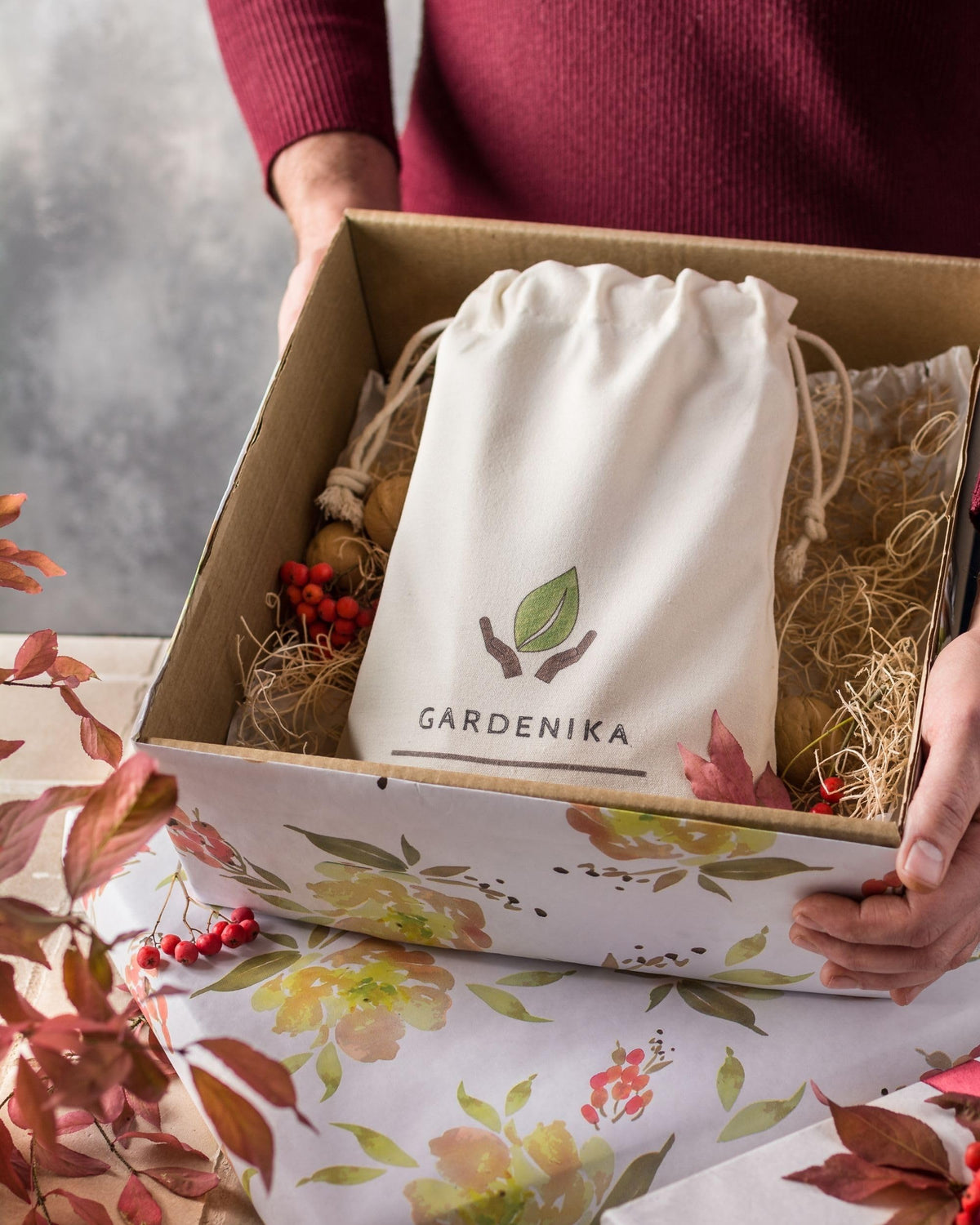 Gardenika eco-friendly packaging concept using recyclable materials