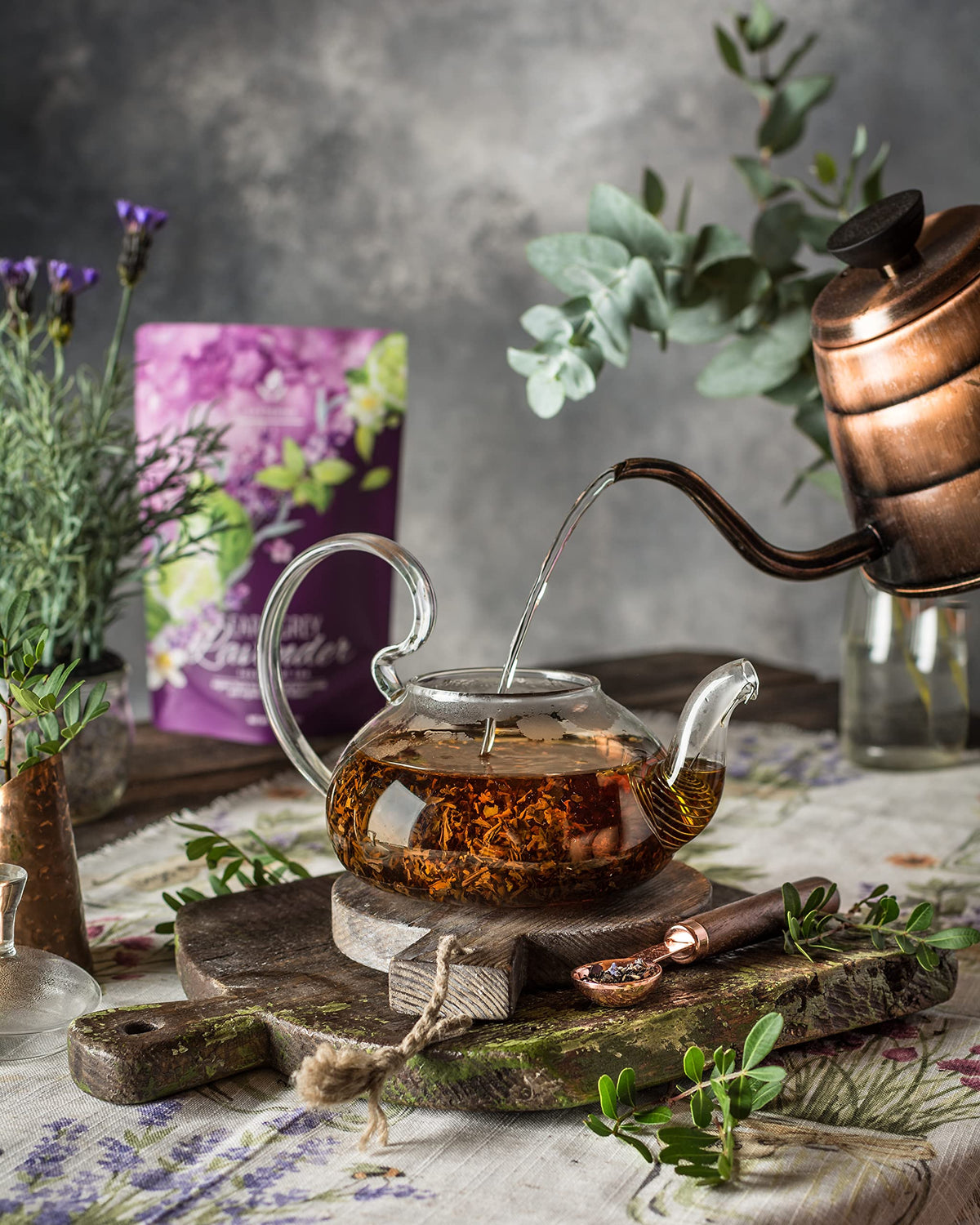 Gardenika resealable pouch keeps Earl Grey aroma fresh