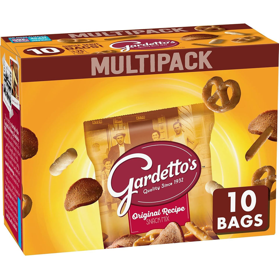 Gardetto's Original Snack Mix close-up featuring pretzels, breadsticks, and rye chips for bold snacking.