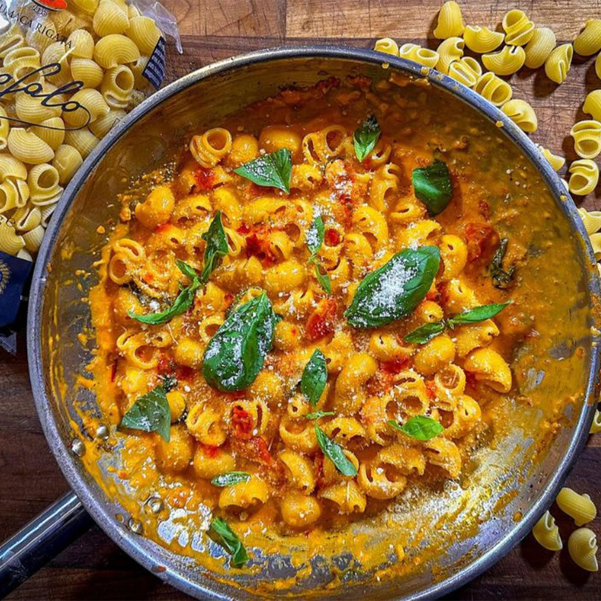 Garofalo served with sauce, elevates everyday meals.