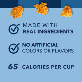 Garrett Popcorn Chicago Pizza closeup shows bold, cheesy pizza-inspired flavor.