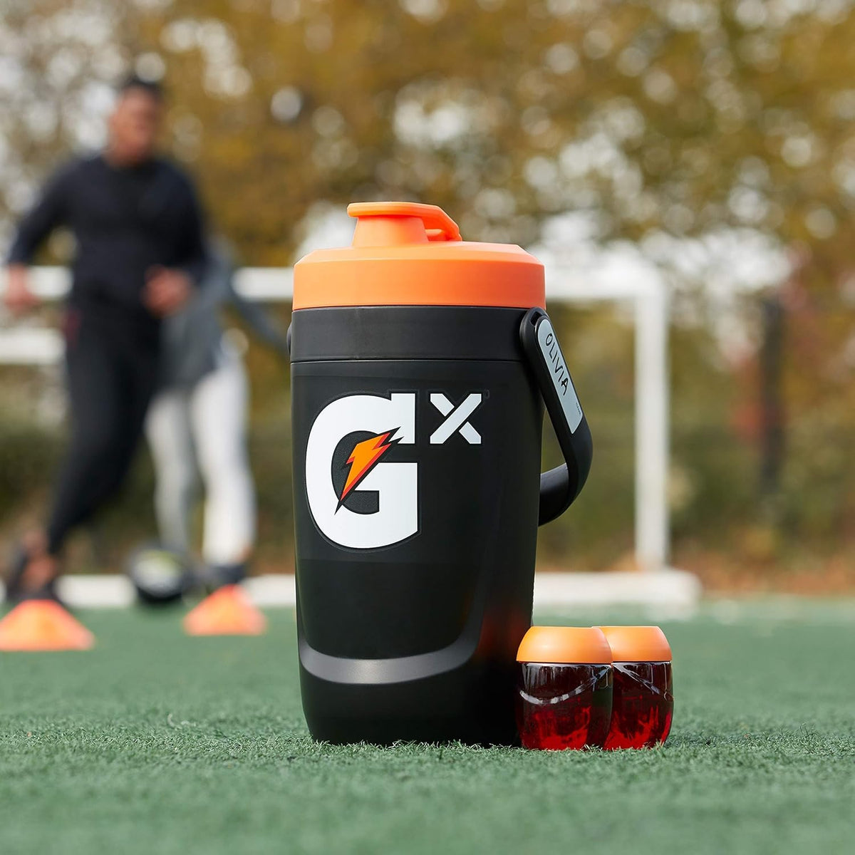 Gatorade Gx 64oz Jade insulated design keeps drinks cooler longer