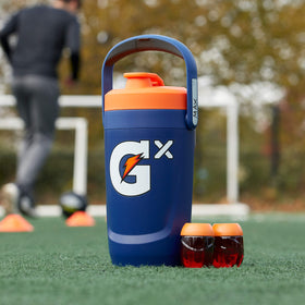 Gatorade Gx Jug 64oz ideal for team practices and games.