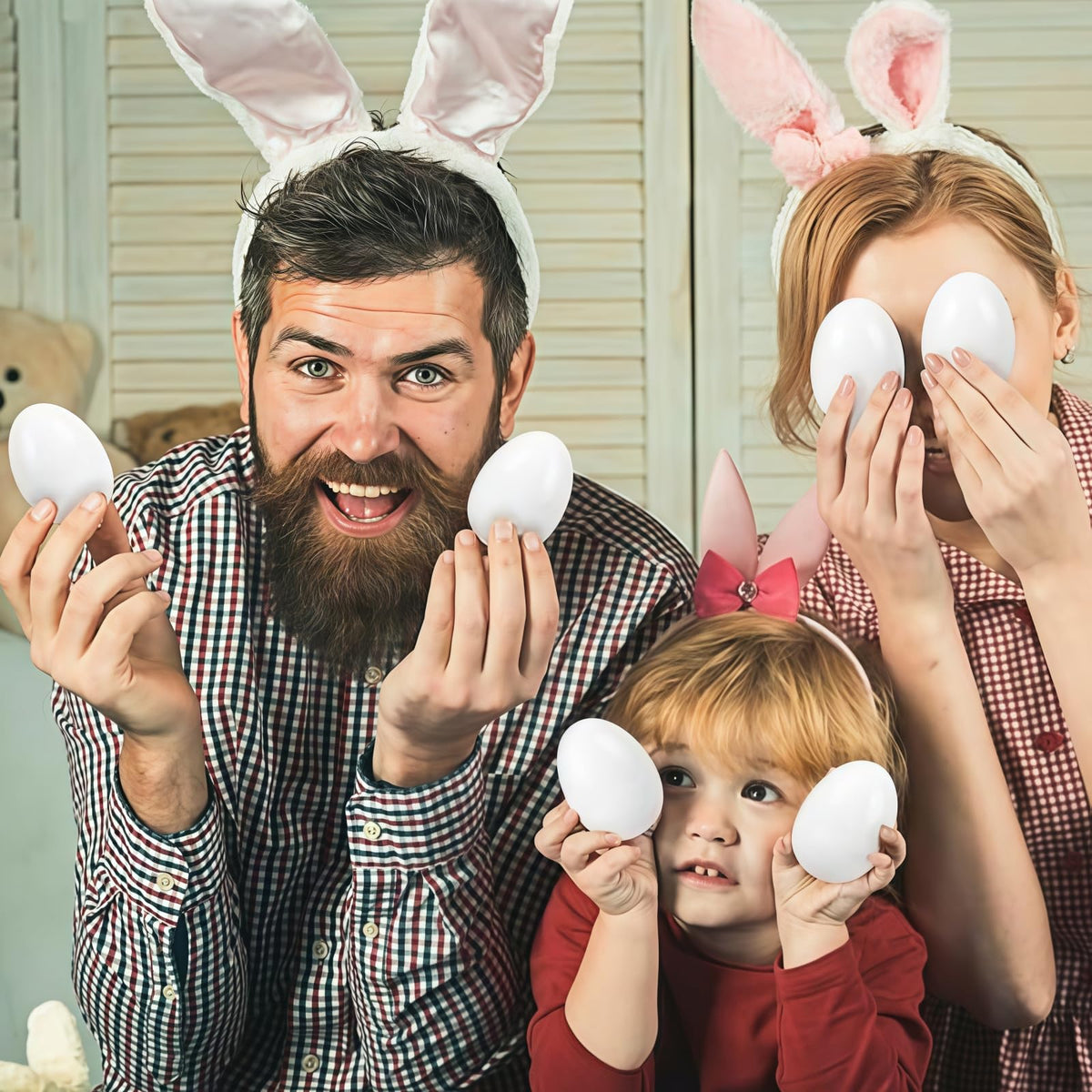 GCQJOQ Easter eggs easy-fill, durable plastic for repeated seasonal use.