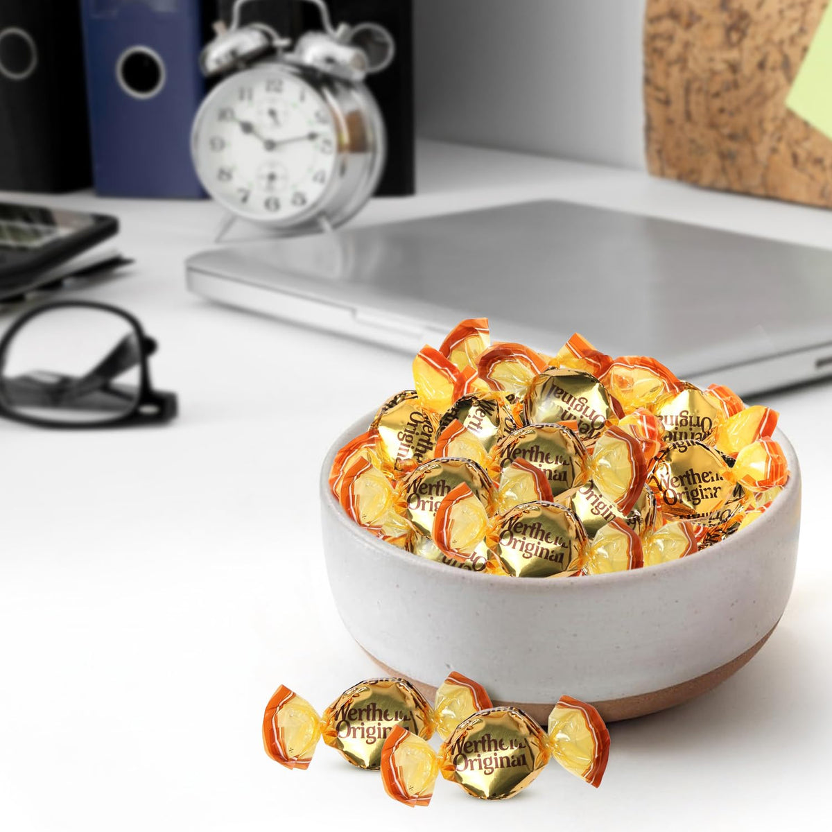 GEEOOLLAH office snack tray option for desks and breaks.
