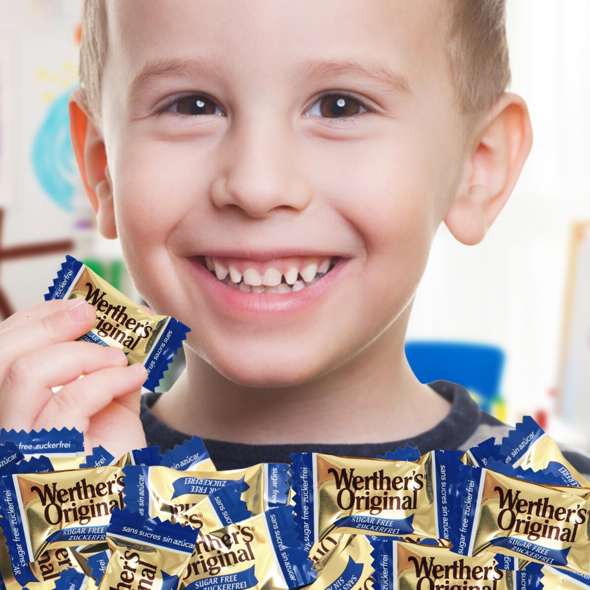 GEEOOLLAH Werther’s bites handheld view for on-the-go sugar-free treats.