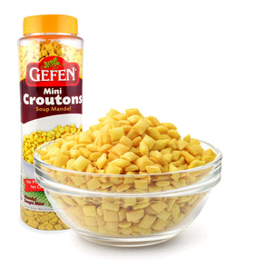 Close-up of Gefen Mandel croutons adding texture to hot soup