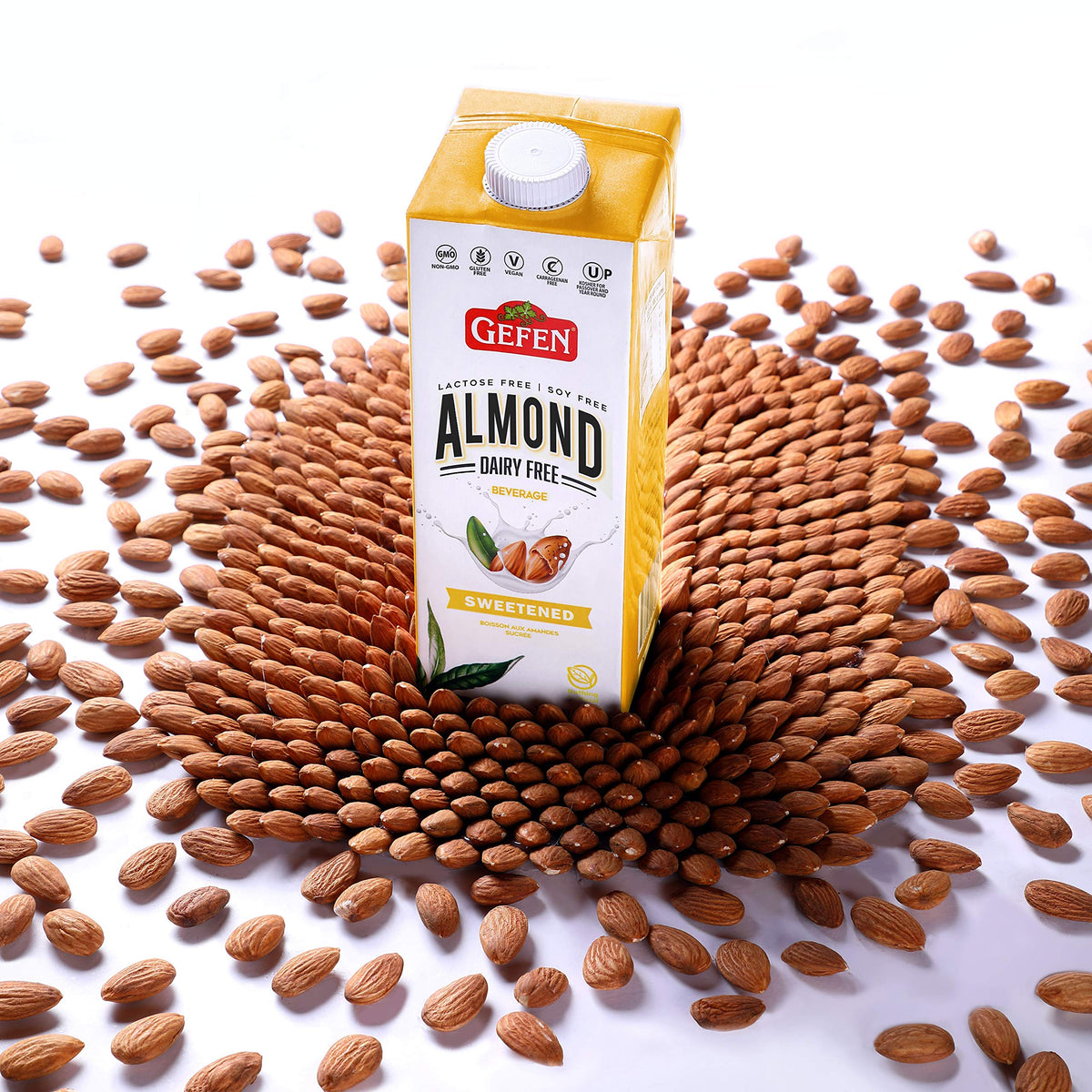 Gefen Sweetened Almond Milk label close-up highlighting clean ingredients.