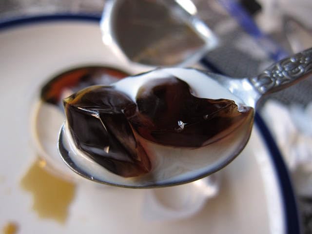 Generic Japanese Coffee Jelly slice serving demonstrates easy sharing portions.