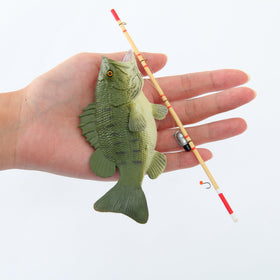 Generic small fish decorations detail for playful, aquarium-inspired cake